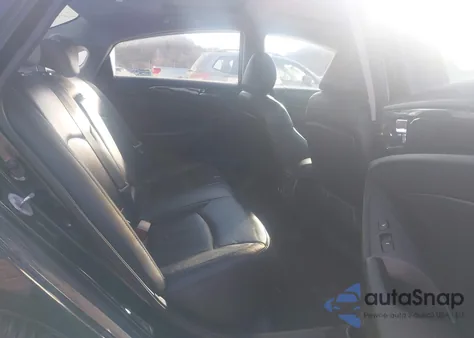 2013 Hyundai Sonata Limited 2.0T z USA, uszkodzony, nr VIN 5NPEC4AB2DH677032